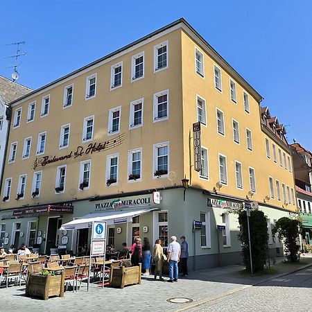 Boulevardhotel Saengerstadt - Alle Zimmer Klimatisiert فنسترفالد المظهر الخارجي الصورة